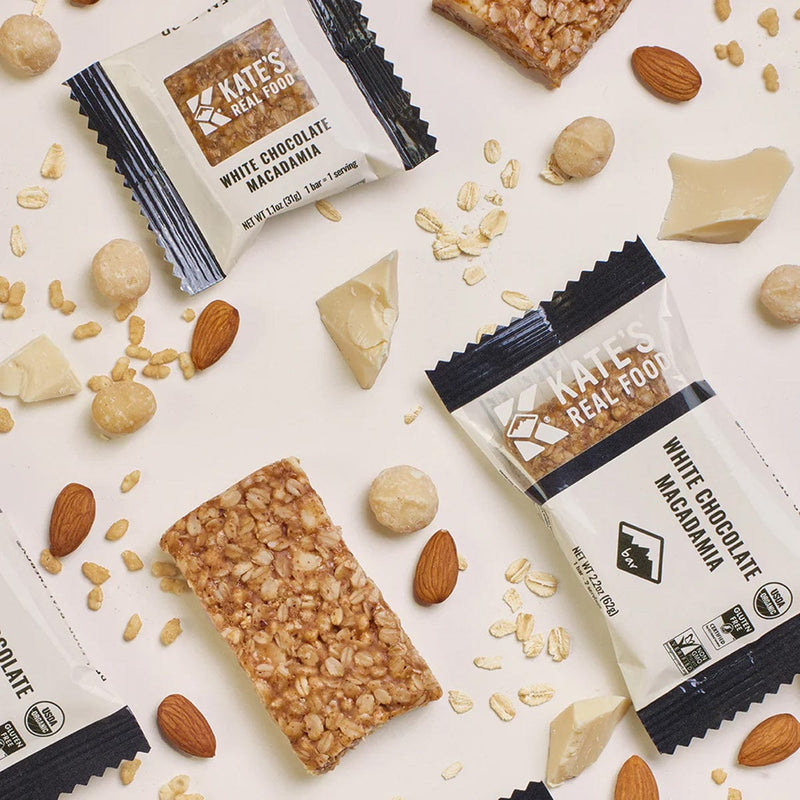 Load image into Gallery viewer, Kate&#39;s White Chocolate Macadamia Bar
