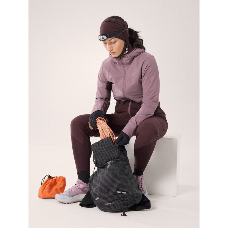 Load image into Gallery viewer, Arc&#39;teryx Women&#39;s Norvan Insulated Hoody
