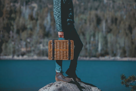 Champion Picnic Basket by Picnic Time Family of Brands