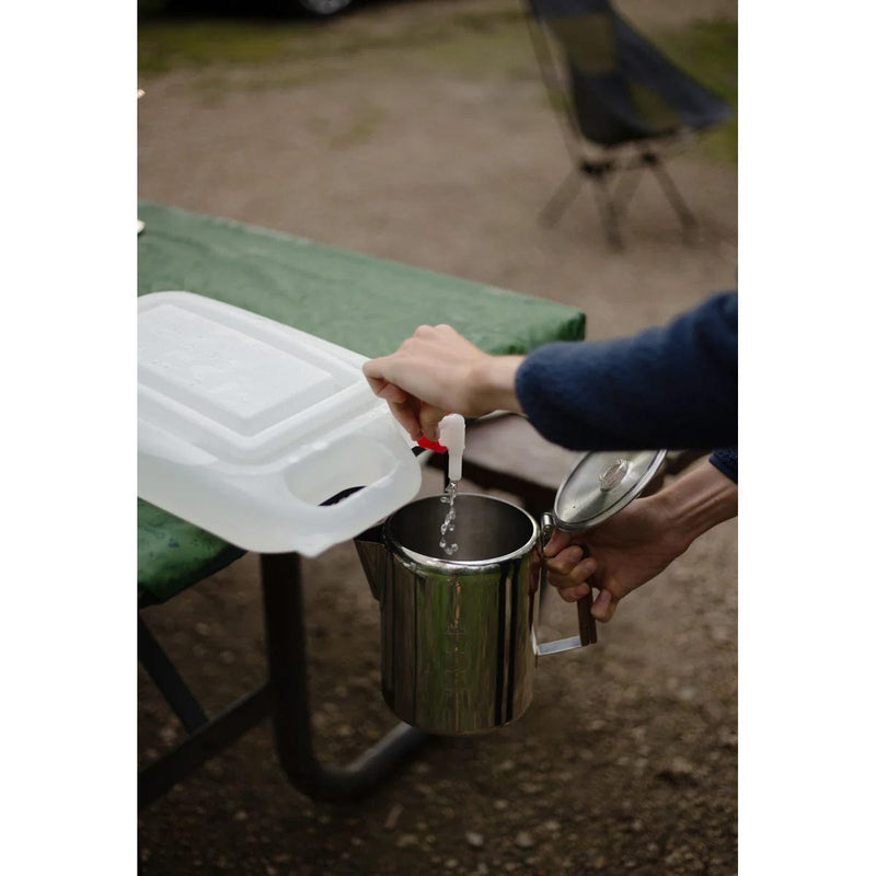 Load image into Gallery viewer, Coghlan&#39;s Expandable Water Carrier
