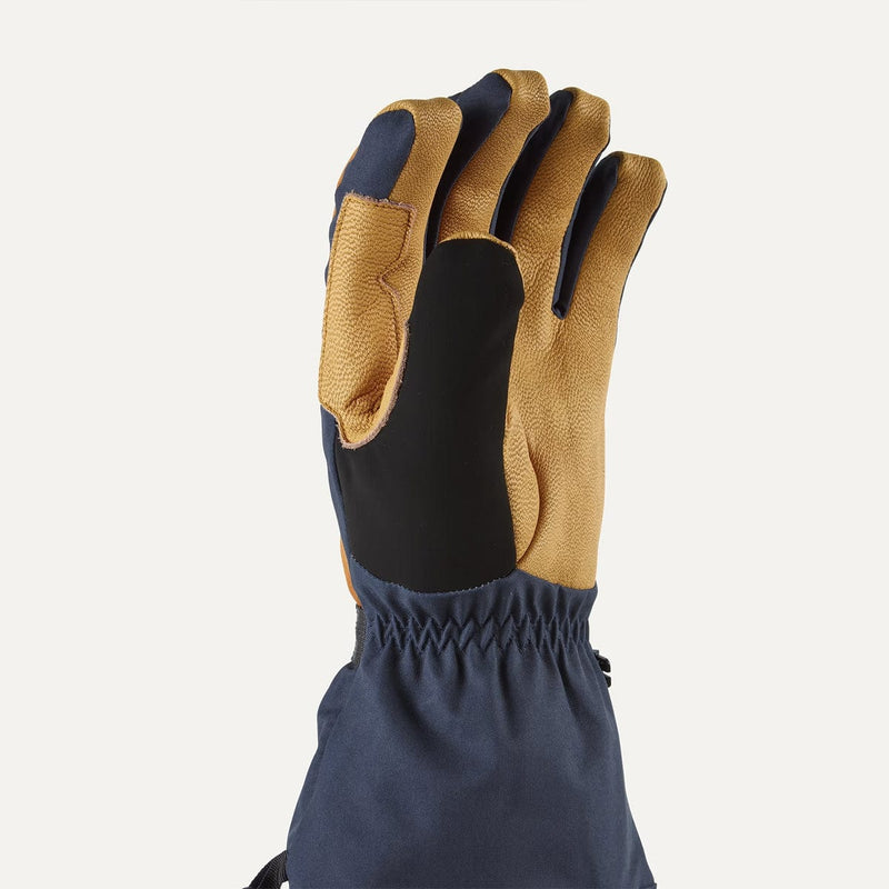 Load image into Gallery viewer, Sealskinz Fransham Waterproof Thermal Ski Gauntlet Glove
