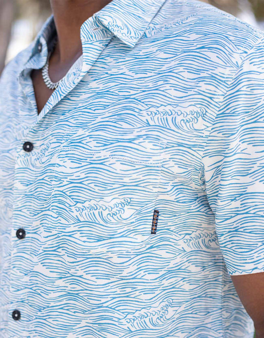 ROLL TIDES - LIGHT BLUE 7-SEAS™ BUTTON UP by Bajallama