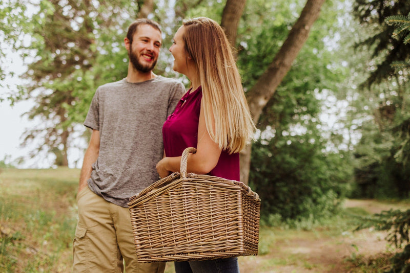 Load image into Gallery viewer, Piccadilly Picnic Basket by Picnic Time Family of Brands
